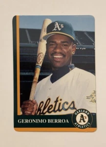 Carta Baseball GERONIMO BERROA Oakland Athletics 1997 Mother’s Cookies #5 di 28 - Foto 1 di 2