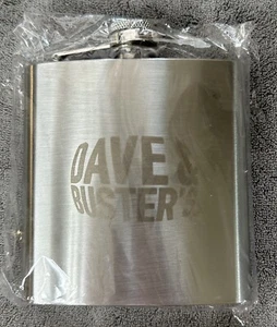 Dave & Buster's 6 Unzen Edelstahl Taschenkolben - Brandneu - Bild 1 von 2