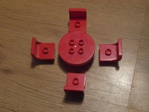 Lego Duplo - 4 sillas y 1 mesa en rojo - GMT57 - Imagen 1 de 1