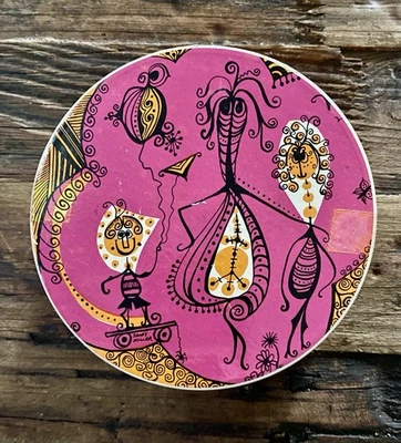 Springbok "Family Portrait" Thingie Jigsaw Puzzle 1968 - Image 1 of 3