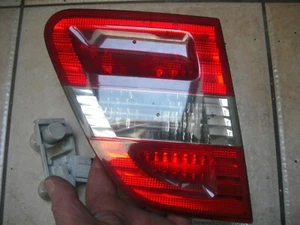 A GENUINE MERCEDES BENZ B180 B CLASS W245 REAR BOOT LIGHT LEFT SIDE - Picture 1 of 4
