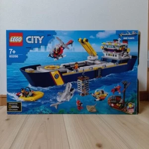 LEGO City Expedicionary Party Barco de Exploración Submarino 60266 de Japón - Imagen 1 de 8
