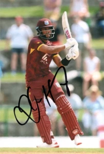 CRICKET DE LAS INDIAS OCCIDENTALES: SHAI HOPE FIRMADO 6x4 ODI FOTO DE ACCIÓN + CERTIFICADO DE AUTENTICIDAD - Imagen 1 de 1