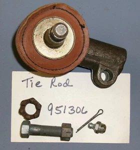 1932-36 Chrysler DeSoto NOS Mopar Outer Right Tie Rod End MOPAR 951306 - Picture 1 of 7