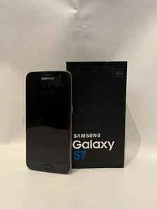 Samsung Galaxy S7 / schwarz / 32GB RAM / 4GB RAM / OVP / Zubehörpaket - Bild 1 von 8
