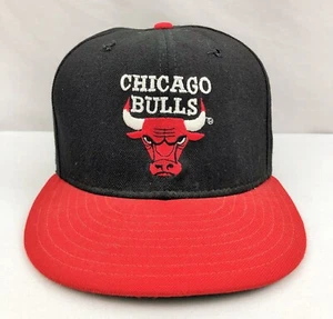 Vintage 90's Chicago Bulls New Era Pro Model Fitted Hat Original ~ Size 7 3/8 - Picture 1 of 4
