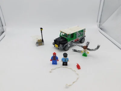 Lego Marvel Super Heroes Doc Ock Truck Heist Set 75015 No Box/Instructions/Comic - Image 1 of 4