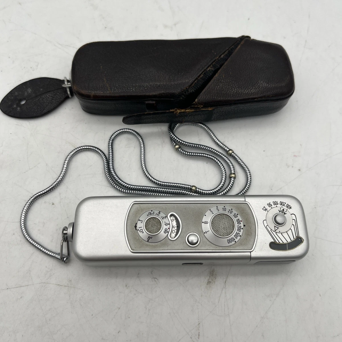 ミノックスス小型カメラ フラッシュ付きCOMPLAN 1:3.5 f=15mm