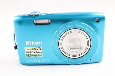 Nikon Coolpix S3300 Digital Compact Camera Working w/ Nikkor 6x Wide Zoom - Image 1 of 4