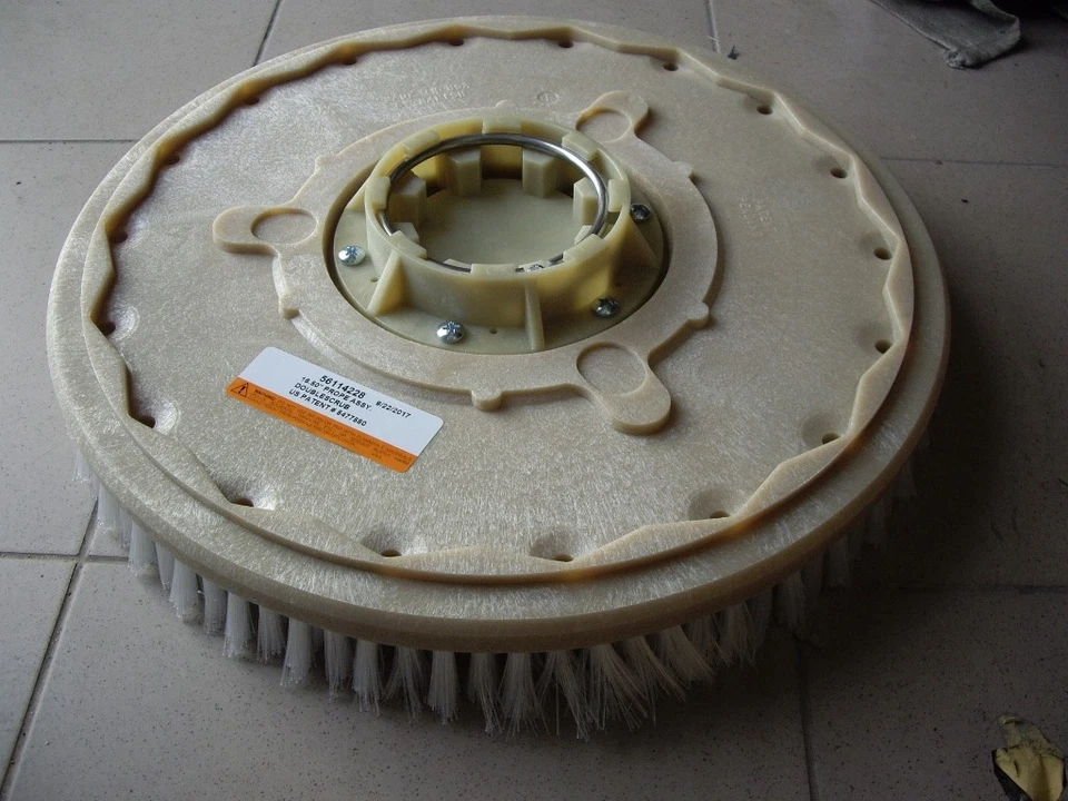 NILFISK SCRUBTEC Clarke 420mm 56114228 Brush 1 Piece - Image 1 of 1