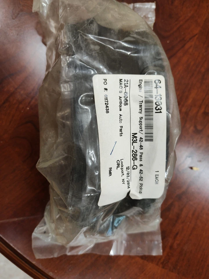 Ford Passenger 1942-1948 1942-1952 Ford F1 motor/soporte de transmisión Foto 1 de 4