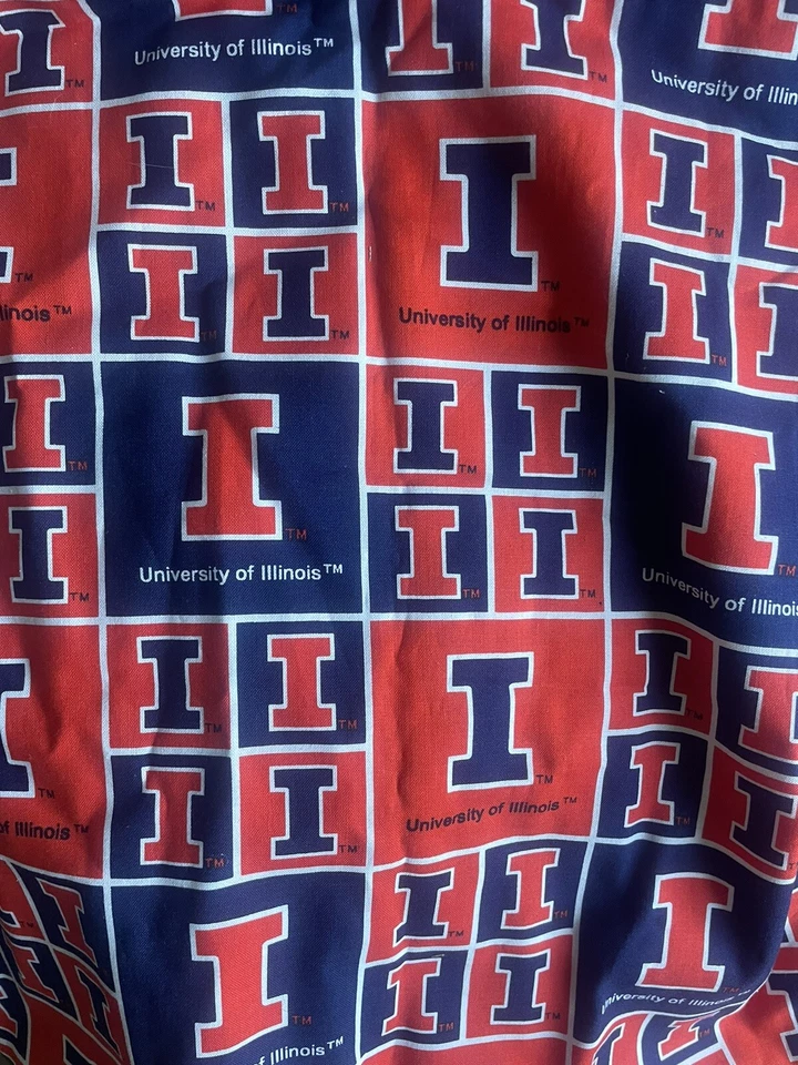 Tela de algodón Illini de la Universidad de Illinois - 1/4 yarda (9”x42”) Foto 1 de 1