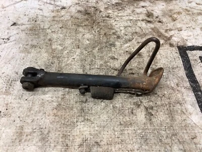 Honda CB 400A Hondamatic. Pata de cabra. Foto 1 de 2