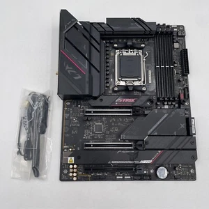 ASUS ROG Strix B650E-E Gaming WiFi AM5 LGA1718 DDR5 M.2 Motherboard - Photo 1/7