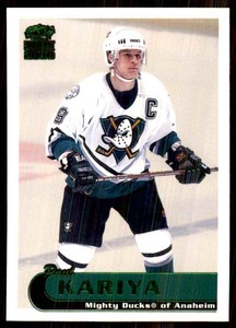 1999-00 Pacific Paramount Emerald Paul Kariya #3