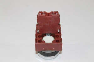 Siemens 3SB03-PFB11, Pushbutton, 30mm, Black - Picture 1 of 7