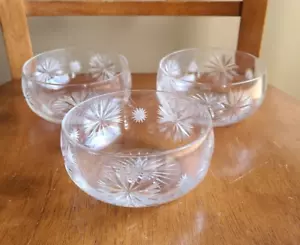 CUT GLASS CRYSTAL FINGER BOWL LOT 3 Starburst Feathered Star Cut Star Base - Picture 1 of 7