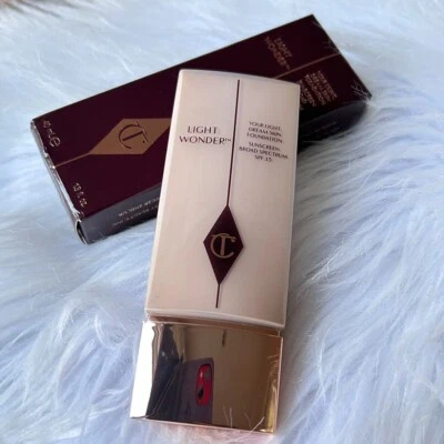 Nueva base Charlotte Tilbury Light Wonder FPS 15~6 mediana~tamaño completo 40 ml Foto 1 de 4