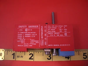 Stahl 8901/32-196/125/70 Intrinspak Safety Barrier Relay 17.3v 166 ohm used - Picture 1 of 1