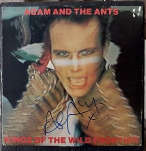 Álbum autógrafo de vinilo firmado por Adam Ant Kings Of The Wild Frontier certificado de autenticidad promoción JSA - Imagen 1 de 6