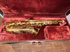 VINTAGE THE BUESCHER  ARISTOCRAT TRUE TONE TENOR SAXOPHONE W/MOUTH & CASE CLEAN!