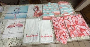 Flamingo Badezimmer Set mit Leinwand Wandbild und mehreren Handtüchern 11 Teile - Bild 1 von 13