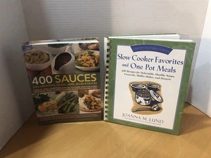 Slow Cooker Favorite and 400 sauces Cook books  - Picture 1 of 4