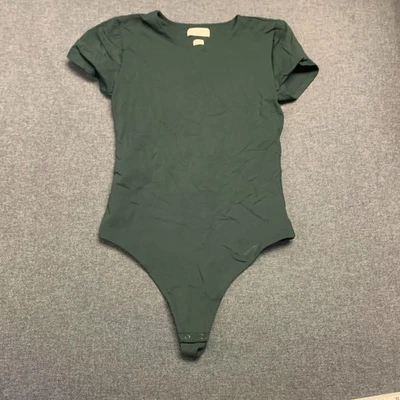 Body feminino Aritzia CONTOUR tamanho M verde gola redonda mistura de náilon - Imagem 1 de 4