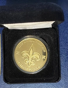2009 National Football League New Orleans Saints NFC Champs Gold-Plated Medal - Picture 1 of 2