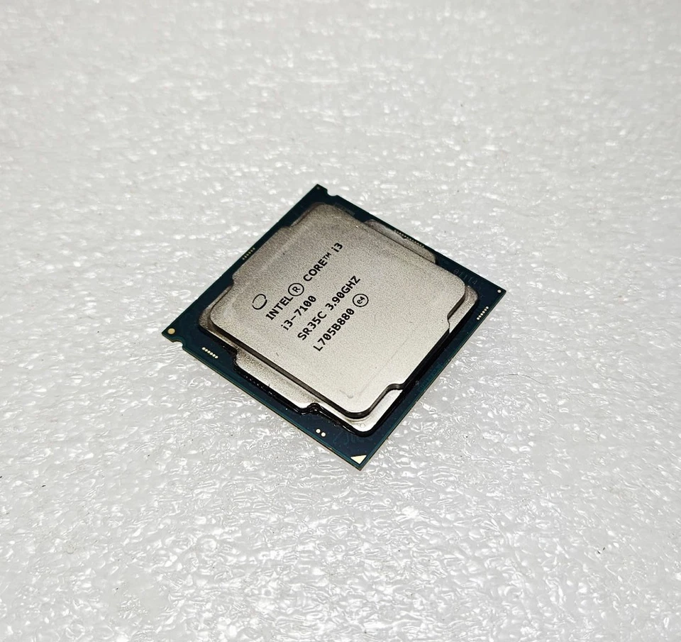 Intel Core i3-7100 3.9 GHz SR35C Socket 1151 - Image 1 of 1