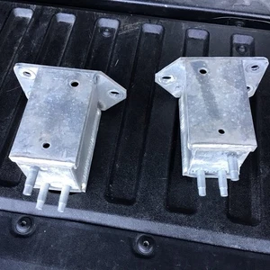 Fit For -2021 Toyota Tacoma Front Bumper Reinforcement Brackets Left And Right - Bild 1 von 3