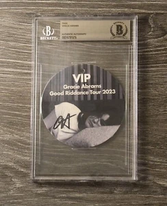 Gracie Abrams Autographed Signed Good Riddance VIP Laminate Secret Of Us Beckett - Picture 1 of 24