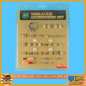 Deluxe Accessories - WWII Badges & Insignia Set E60044 #1 *READ* - 1/6 Scale DID - Picture 1 of 7