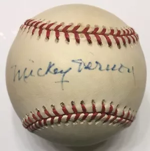 Béisbol firmado por Mickey Vernon Liga Americana OAL certificado PSA/DNA automático S70394 - Imagen 1 de 7
