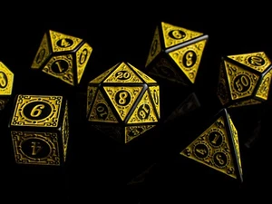 Set Dadi Rune Radianti - Design Runico Giallo e Nero per Dungeons & Dragons DnD - Foto 1 di 5