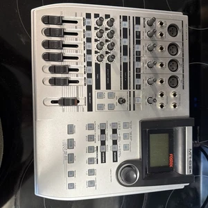 FOSTEX MR-8HD Digital Multitracker MR8HD SILVER with Power Cord - Picture 1 of 8