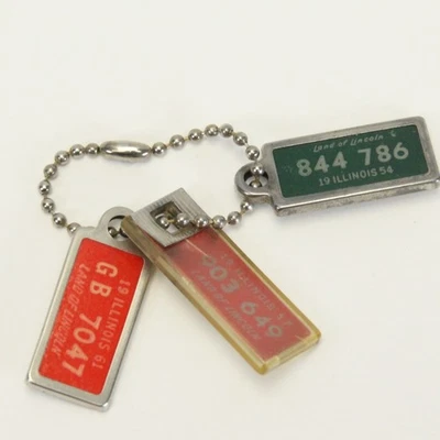 Illinois DAV Miniature License Plate Key Chain Tag '54 '57 '67 1.4" L x .5" H - Image 1 of 4