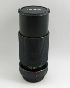 Vivitar Macro Focusing Zoom 70-210mm F4.5 with Pentax K Mount - Picture 1 of 5