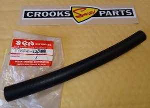 NOS 17854-43D00 RM125 1992 to 1996 Genuine Suzuki Lower Joint No.2 Radiator Hose - Picture 1 of 8