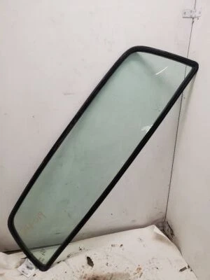 Toyota T100 Base, 2 Door Fixed Back Glass, 1993-1998, 64811-0W010, Factory Foto 1 de 4