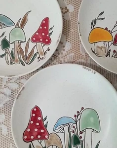 Plate w Mushroom Nature Retro Style 6" Appetizer Lot - Picture 1 of 4