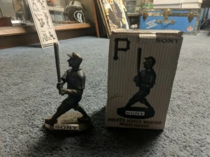 VINTAGE HONUS WAGNER SGA FIGURINE PITTSBURGH PIRATES BUCS RARE HOF - Picture 1 of 3