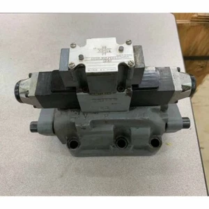 Electroválvula para LISTINTREXROTH 4WE6J52/AW120-60NDAV - Imagen 1 de 3