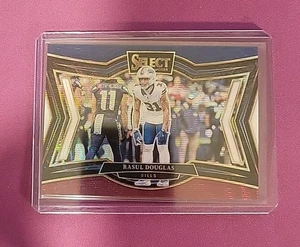 Rasul Douglas Panini Select Field Level #488 Tri-Color Prizm/99 2024 - Imagen 1 de 2