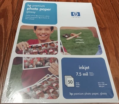 HP Premium Glossy SEALED Photo Paper 8.5" x 11" 50 Sheets C6979A Inkjet Printer - Image 1 of 2