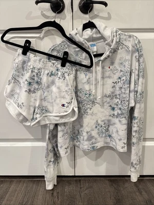 Champion Lightweight Floral Print Hoodie & Shorts Set Women’s Sz Medium & Small - Image 1 of 4