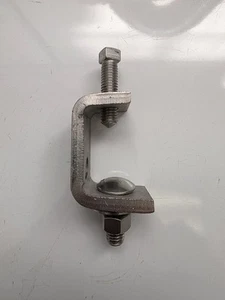 BC-4 ISTAT "C" BEAM / STRUT CLAMP 316 STAINLESS STEEL 30 PACK UNISTRUT - Picture 1 of 3