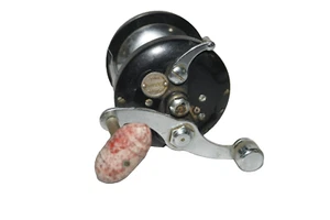 Fine Davega Tackle Conventional Bait Casting Fishing Reel Vtg Vintage smooth - Picture 1 of 7