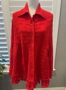 American Sweater Cape Red 70s Vintage Hippie Granny Poncho Dagger Collar Small - Picture 1 of 3