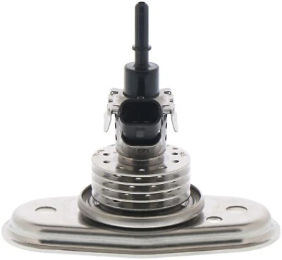 Módulo de líquido de escape (DEF) Bosch 2015 Ford Transit-350 HD 3,2 L L5 diésel Foto 1 de 4